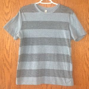 Men’s Creative Destruction tee. Sz L